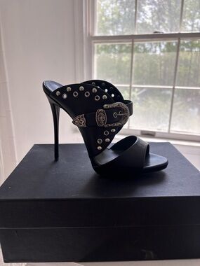 Giuseppe Zanotti Black Studded Mule Heels Size 39 – New w/ Box